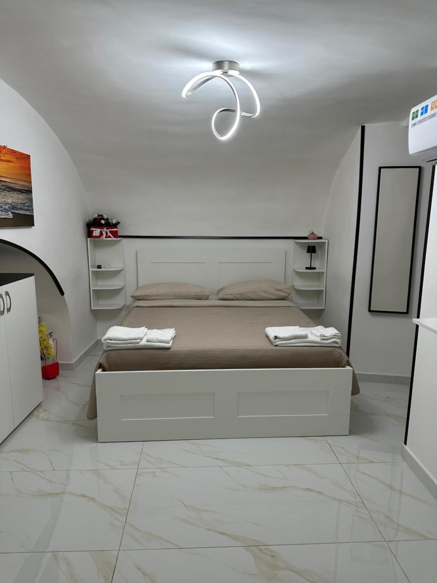 Rose'S House Hotel Naples Luaran gambar